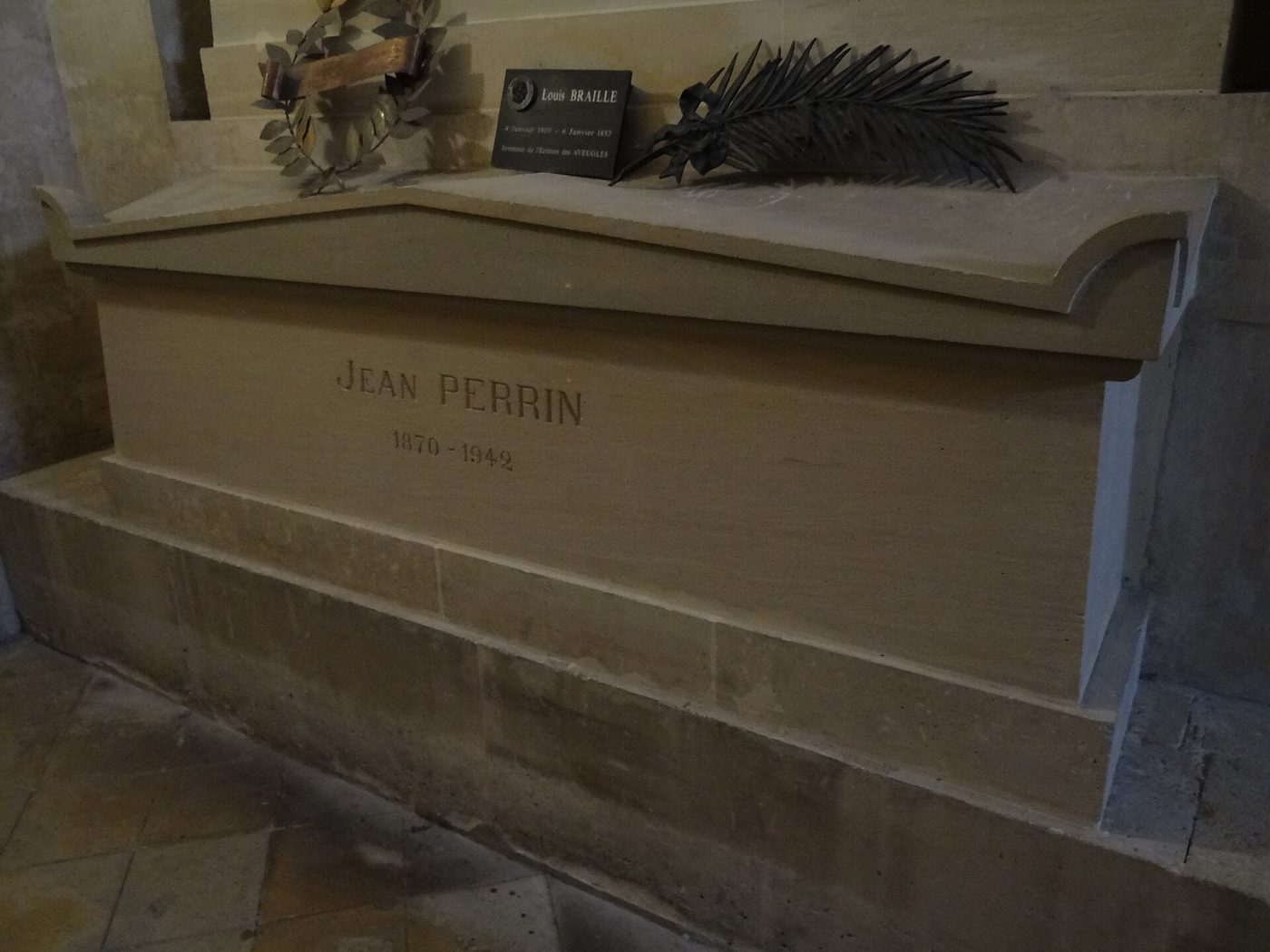 Grave of Jean Perrin