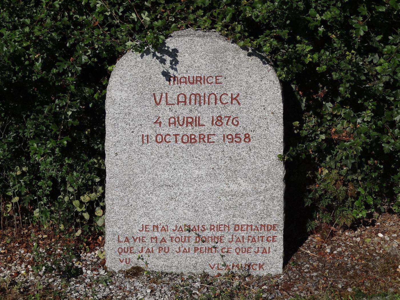 Grave of Maurice de Vlaminck