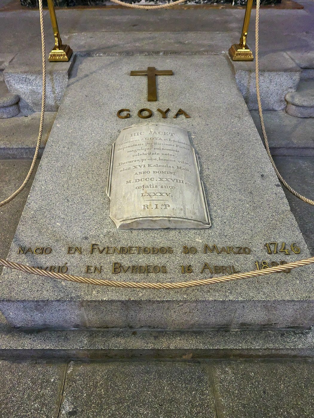 Могила: Francisco Goya