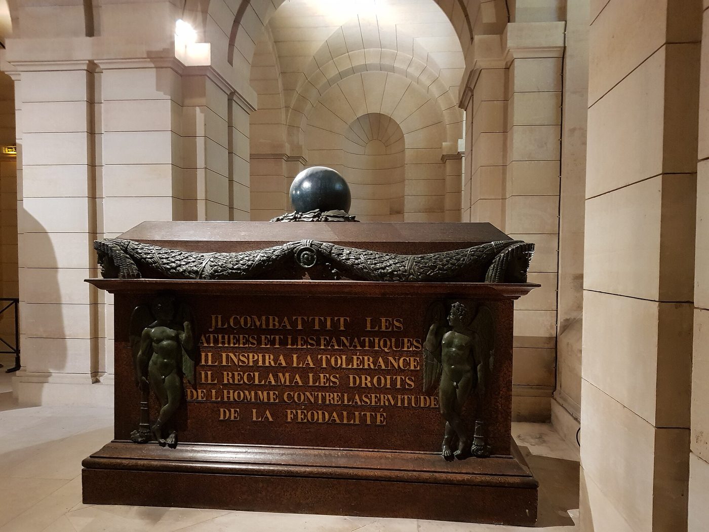 Tumba de Voltaire
