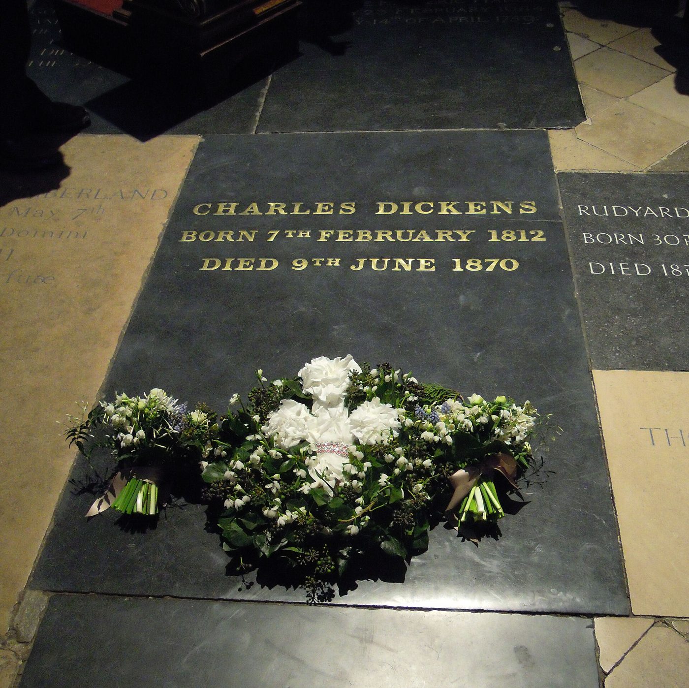 Tumba de Charles Dickens