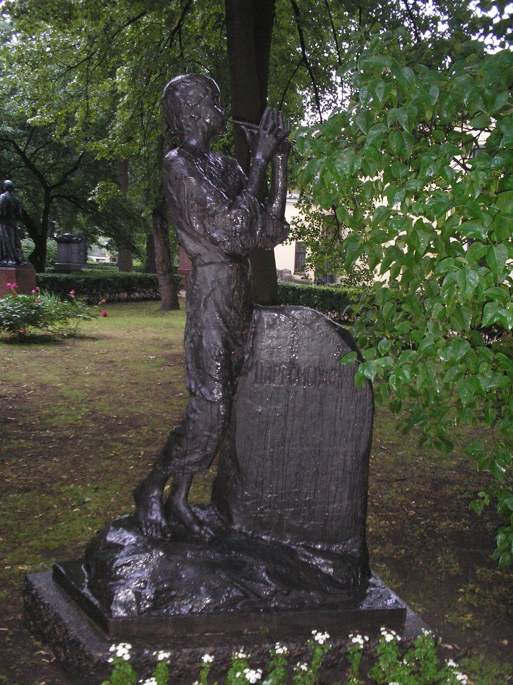 Могила: Alexander Dargomyzhsky