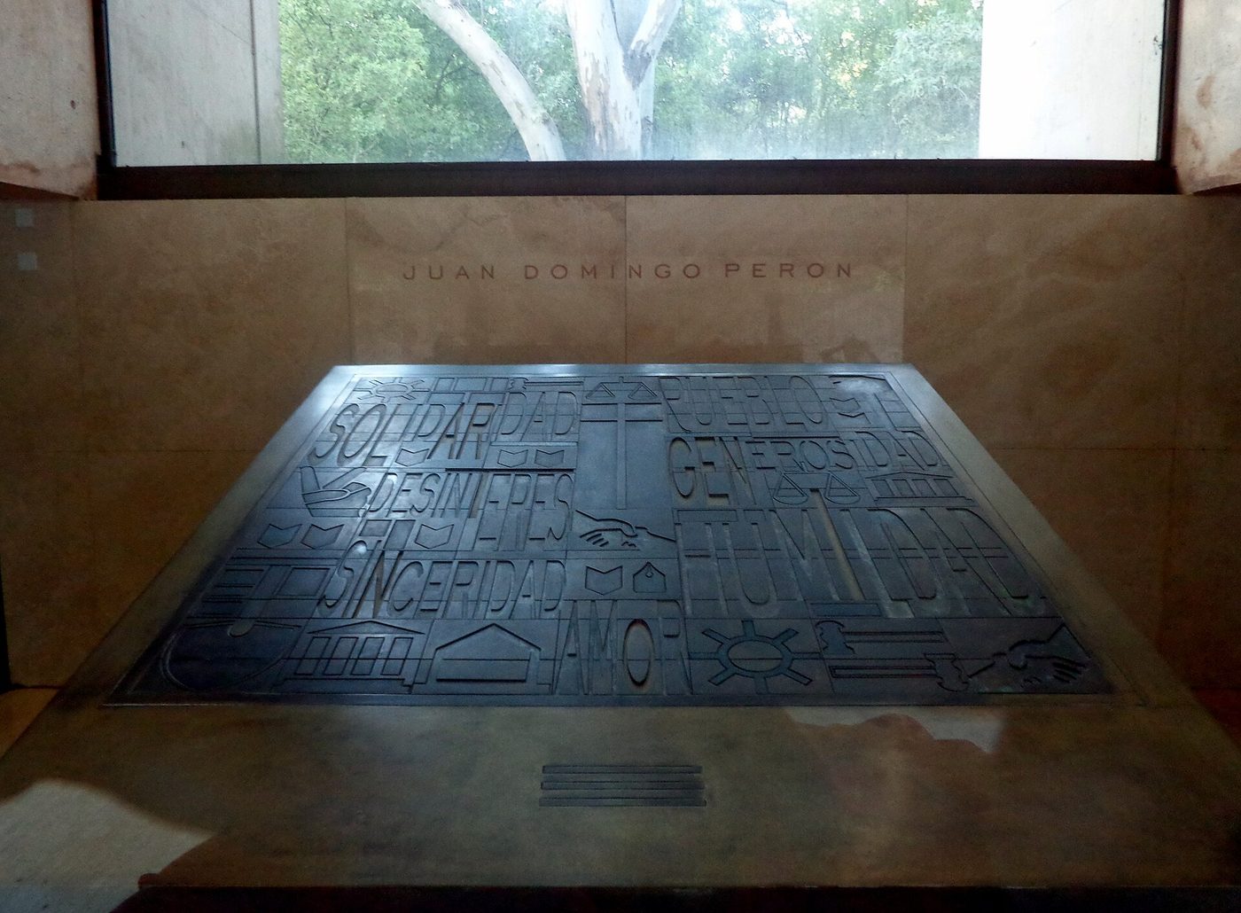 Grave of Juan Perón