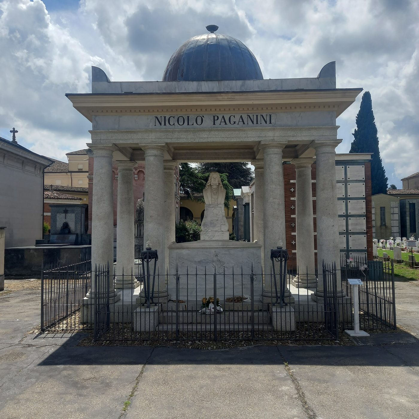 Tumba de Niccolò Paganini
