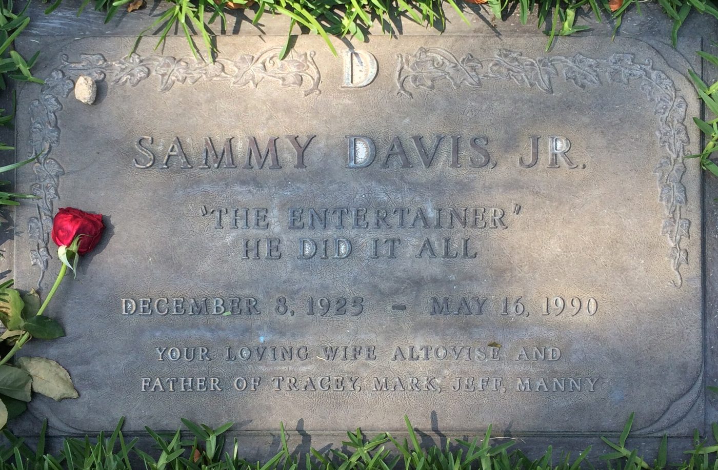 Grave of Sammy Davis Jr.