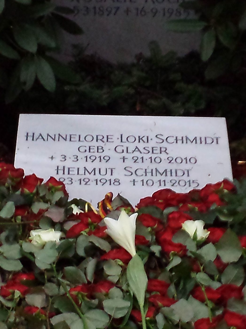 Grave of Helmut Schmidt