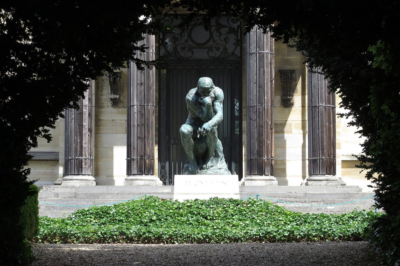 Могила: Auguste Rodin