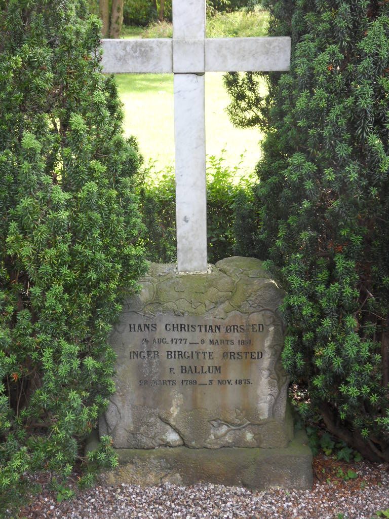 Tumba de Hans Christian Ørsted
