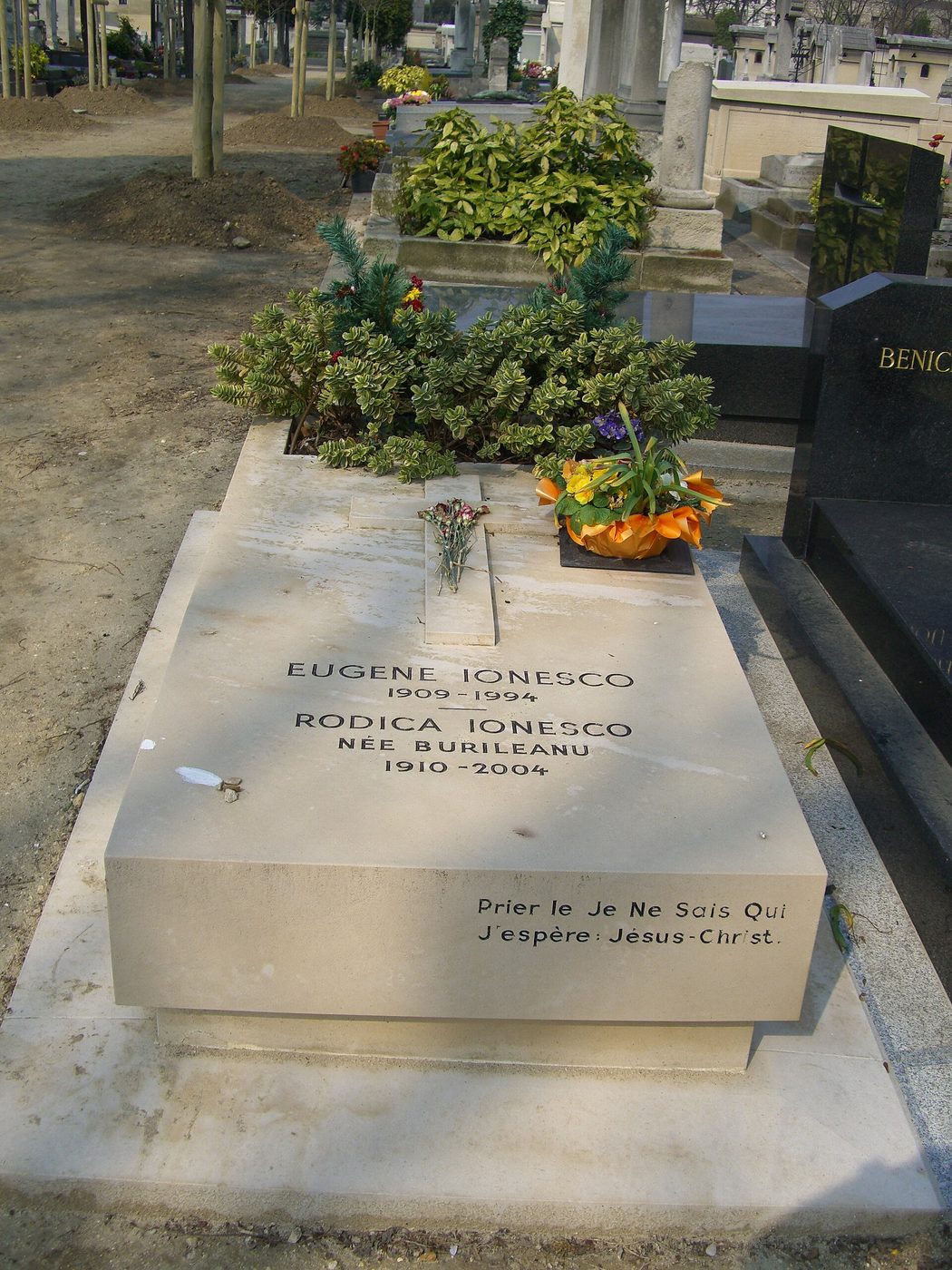 Tumba de Eugène Ionesco
