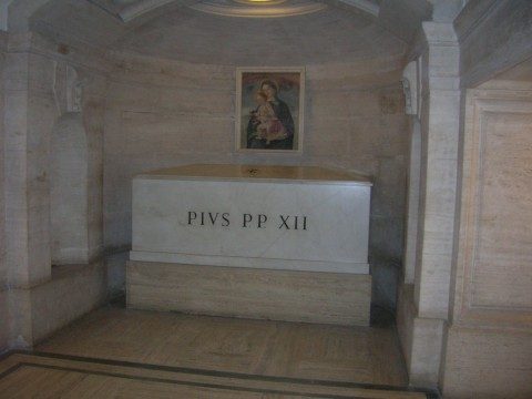 Grave of Pope Pius XII