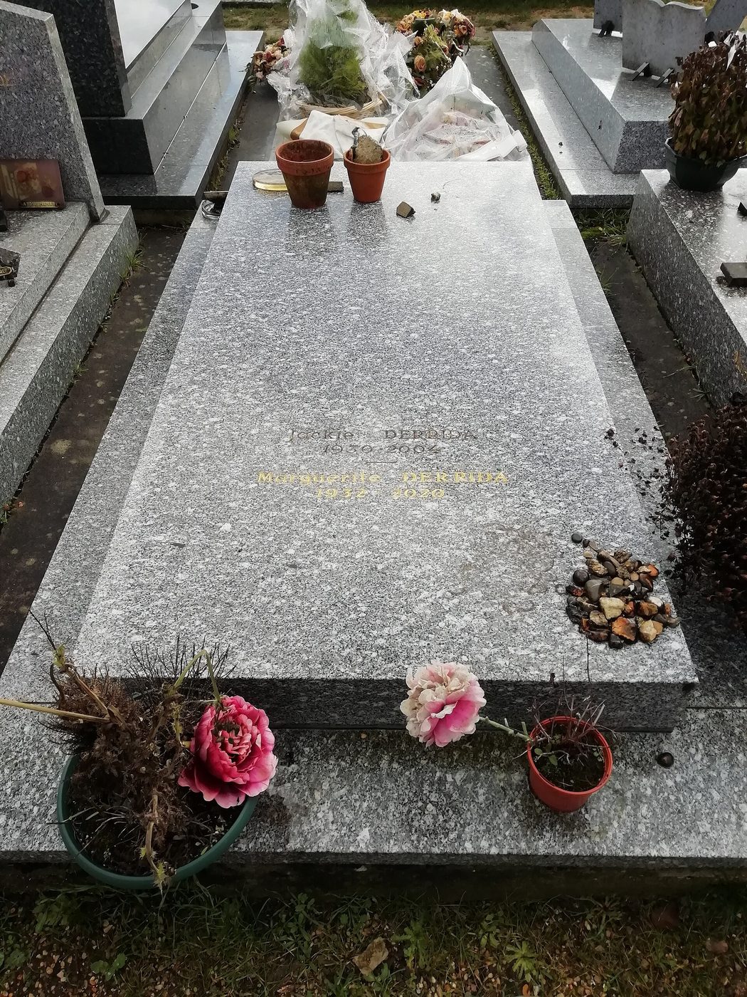 Tumba de Jacques Derrida