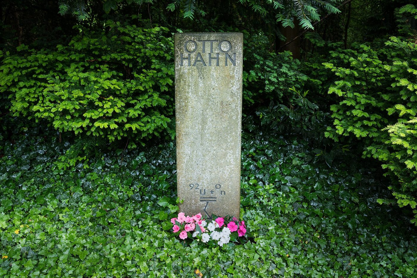 Tumba de Otto Hahn