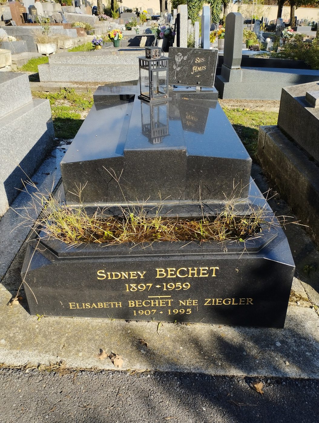 Grave of Sidney Bechet