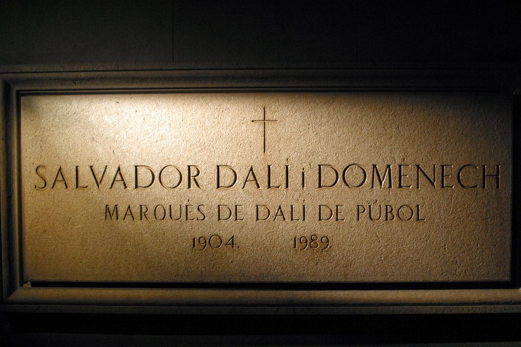 Tumba de Salvador Dalí