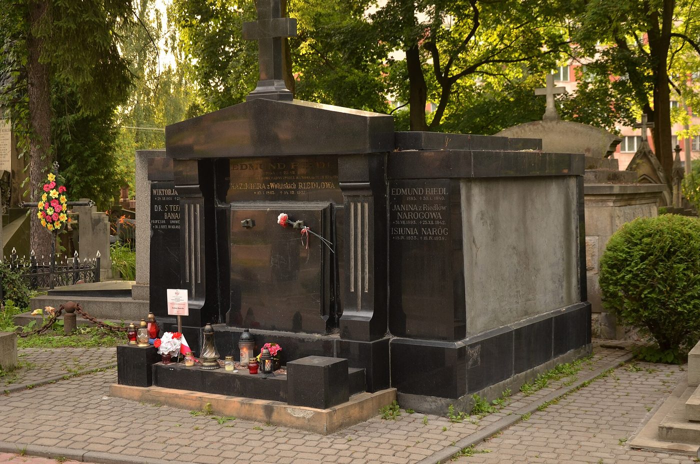 Могила: Stefan Banach