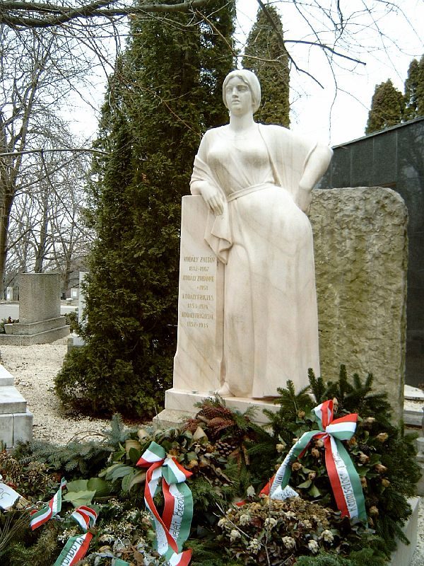 Могила: Zoltán Kodály