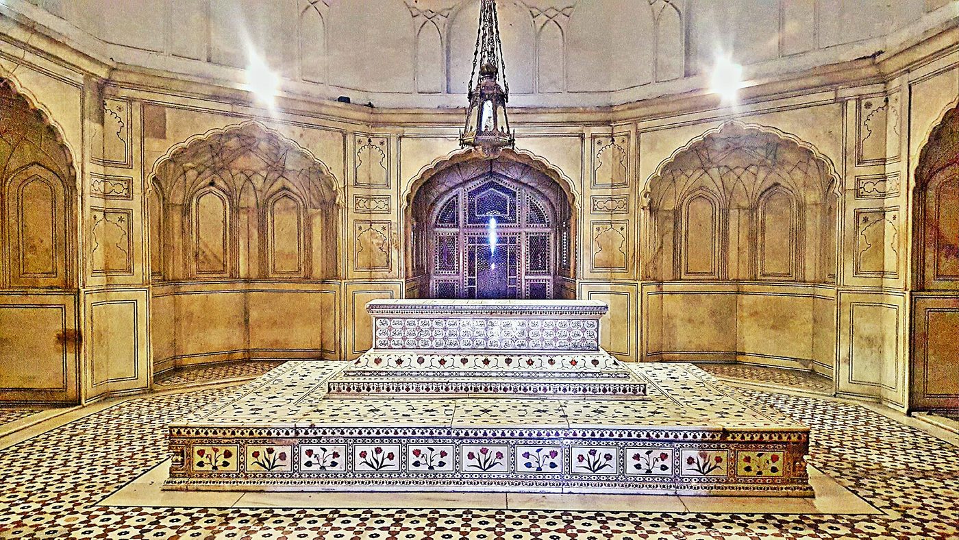 Tumba de Jahangir