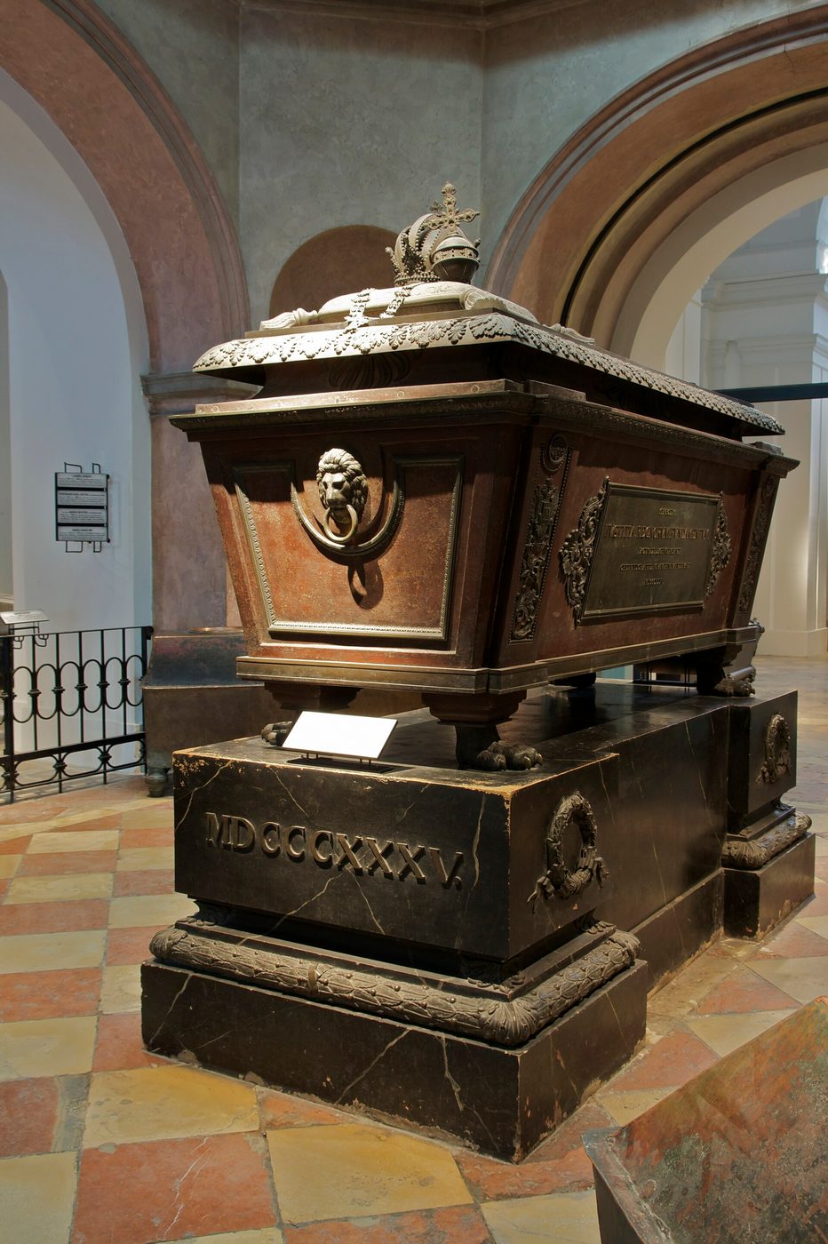 Tumba de Francis II, Holy Roman Emperor