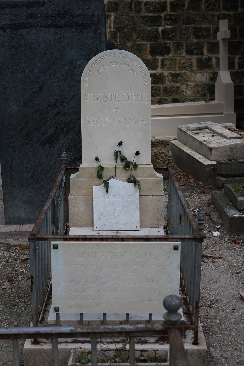 Tumba de Auguste Comte