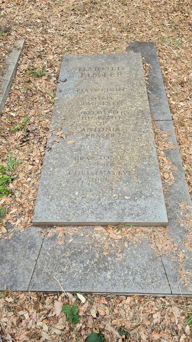 Grave of Harold Pinter